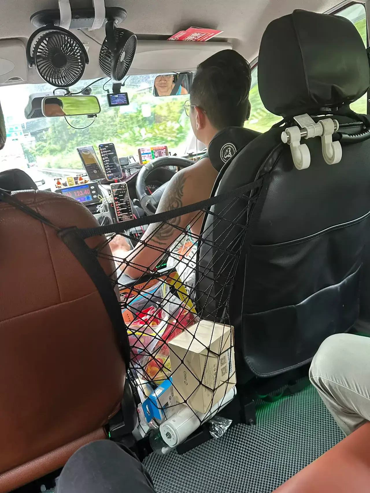 香港司机果然有特色