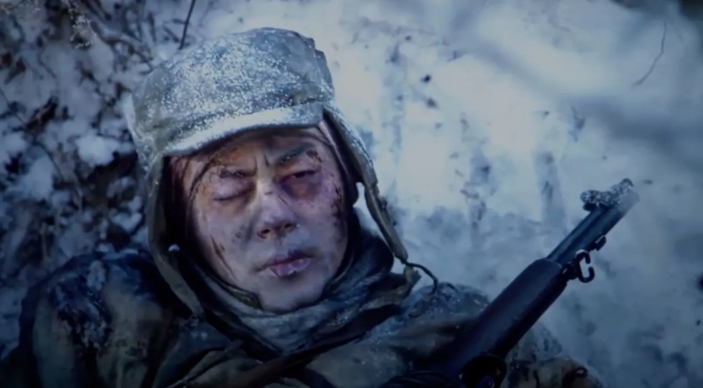 美国人心中的四个不解之谜：
第一，为什么在第一次鸦片战争中，80万清军却打不过7