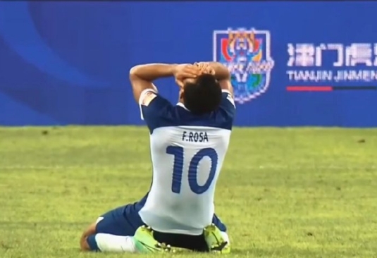 我其实从昨天到今天，心情一直不好。
从女足输了憋屈的一场球，到今早的[蜡烛]。
