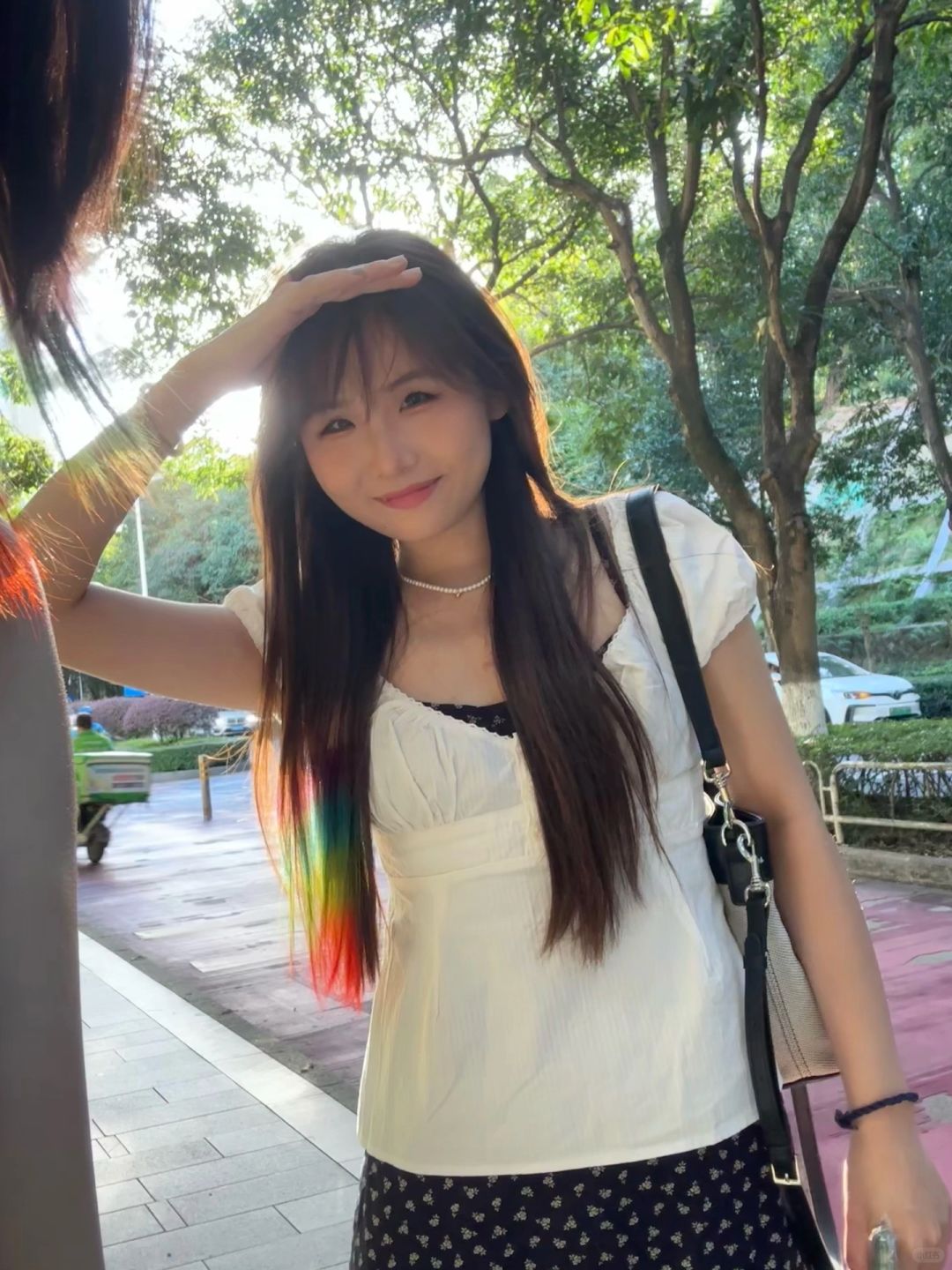 终于和姐妹一起染了彩虹🌈
#彩虹染
 #染发 #挑染 好好