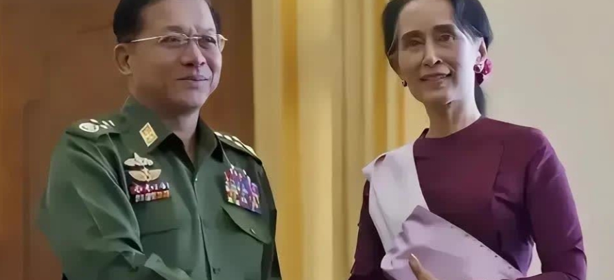 缅甸军政当局通过宣布军事管制，传递了几个重要信号。首先，宣示了国家主权的决心；其