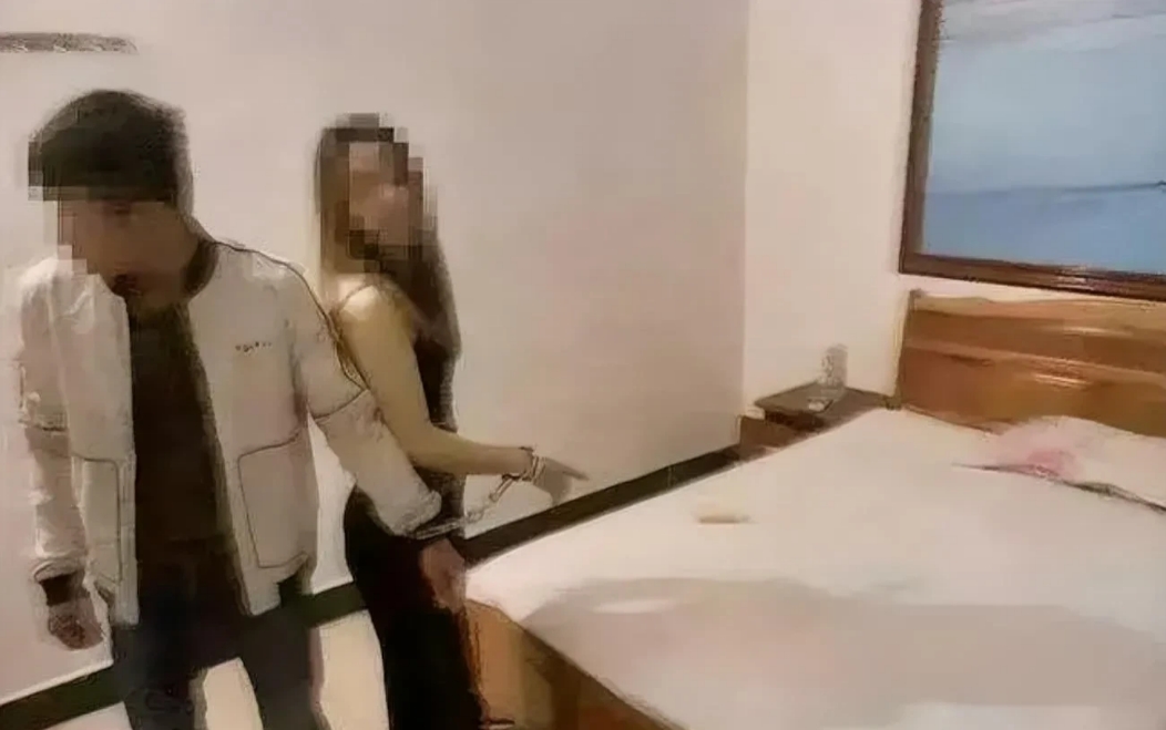 广西桂林，一男子来到养生馆后，女老板安排了一位越南籍女子，为男子提供按摩及不正当