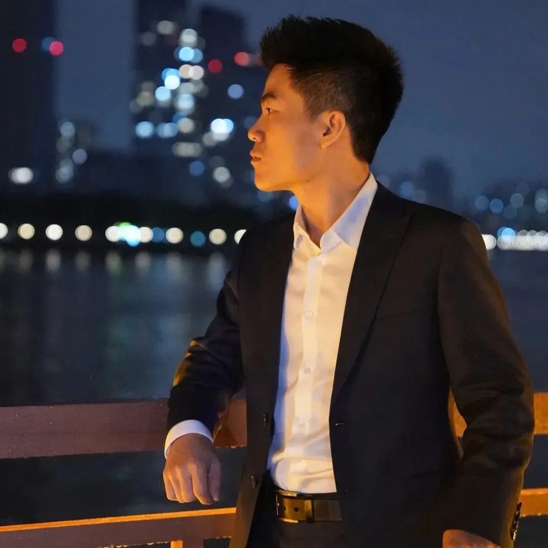 俞洪敏和东方甄选还不明白一件事，网红不像公司骨干，是可以复制的，特别是董宇辉这种