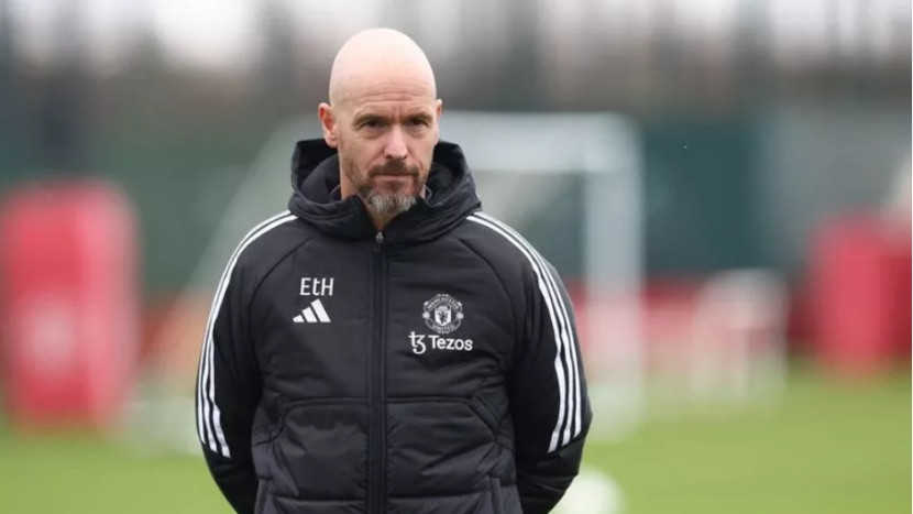 埃里克·滕哈格敦促在一月转会窗口之前改变曼联转会策略