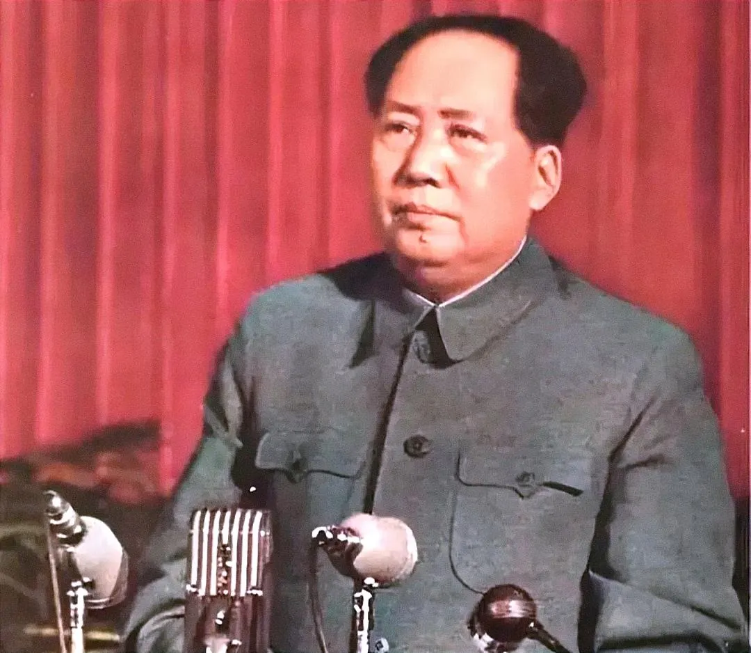反腐败需要“毛泽东化”！
曾有美国军官坦言，不怕中国军队现代化，就怕中国军队“毛