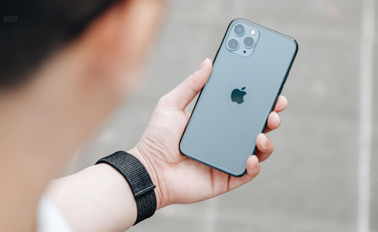 输入标题关键字
iPhone 15销量不及预期，是Mate 60影响的吗？

根