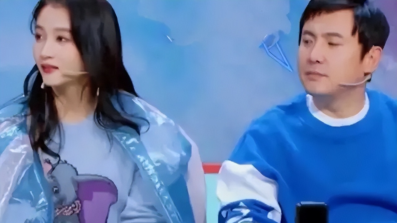 沈腾毛晓彤亮相龙年春晚联排，明星阵容强大引发热议