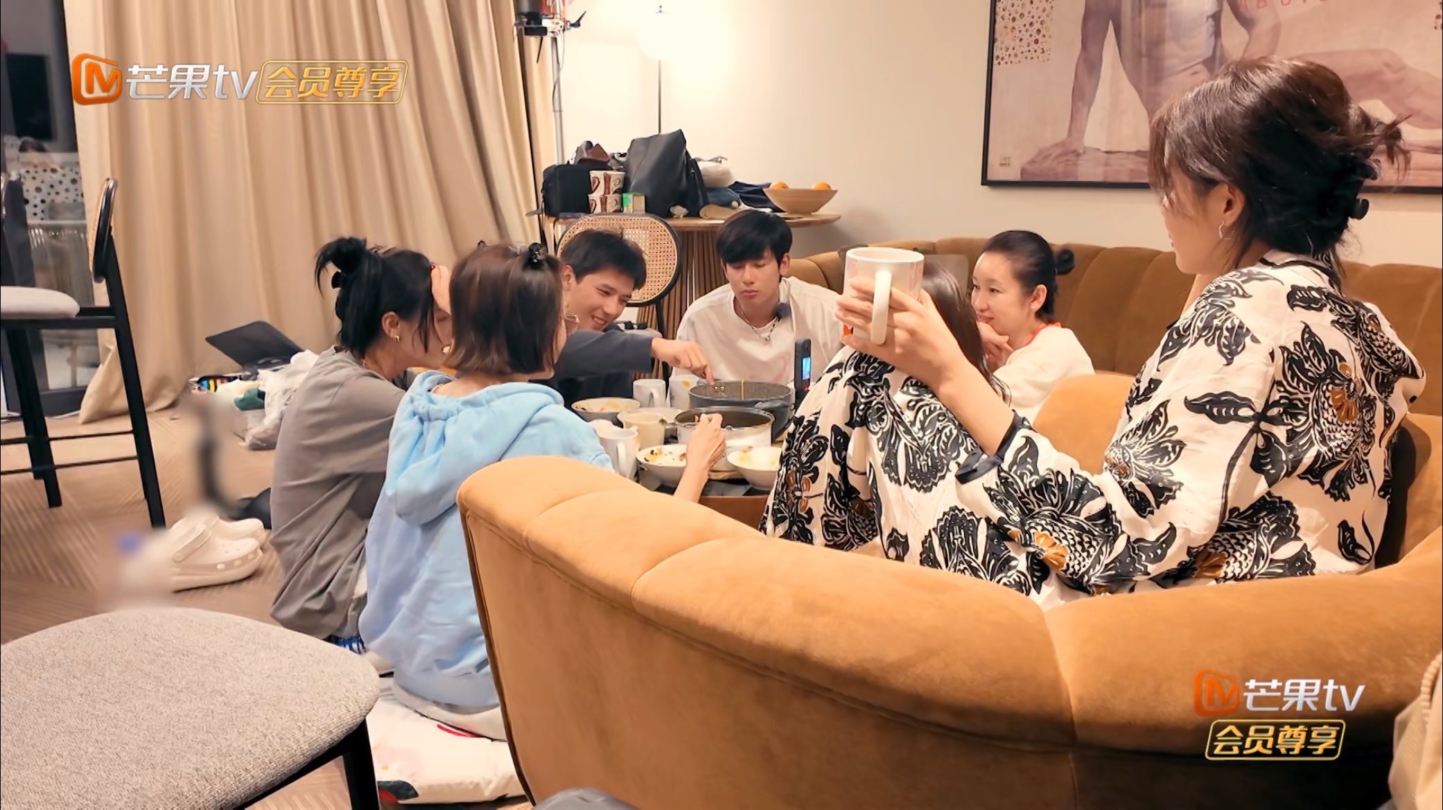 秦海璐老公是真的懂东北女人啊！

在她来参加花少团之前，她问了老公要是他们在外面