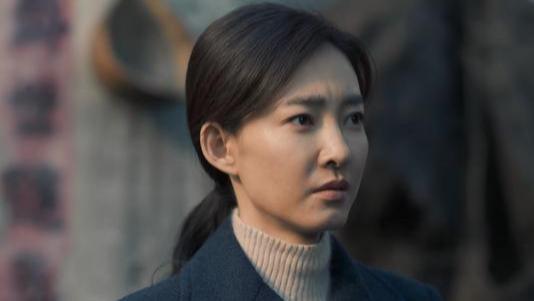 花向雨身世之谜被破解，原来是在佛手在幕后操纵，可惜还是有疑点