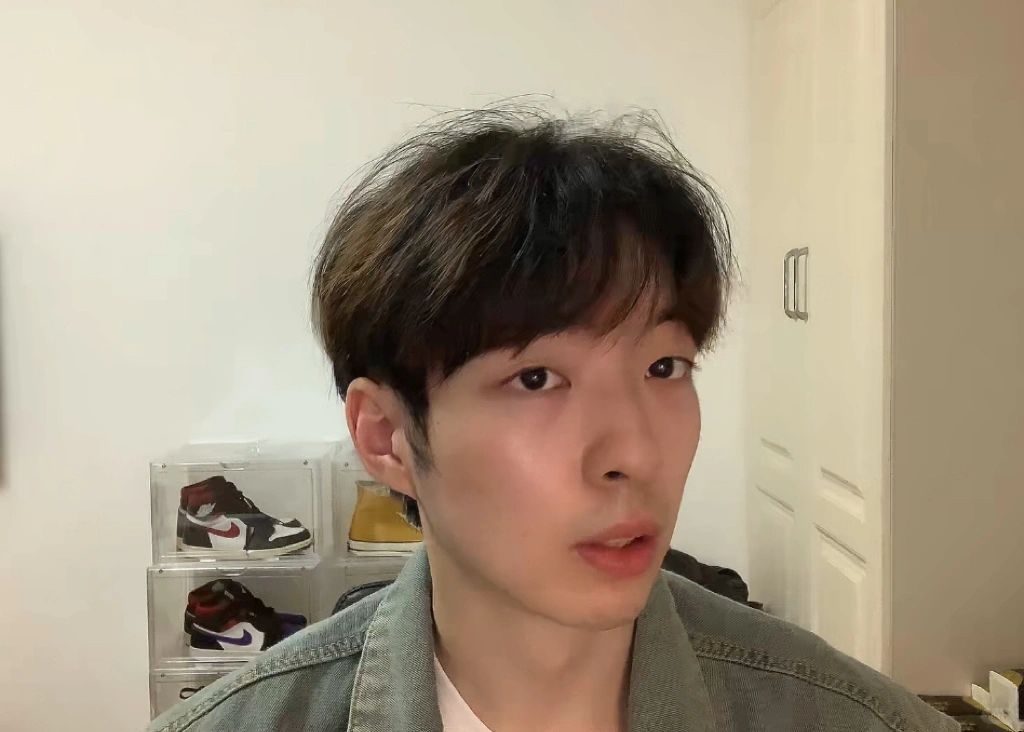 不会有人还在烫头吧
不要再去花智商税烫头了家人们，一个夹板就搞定啦！