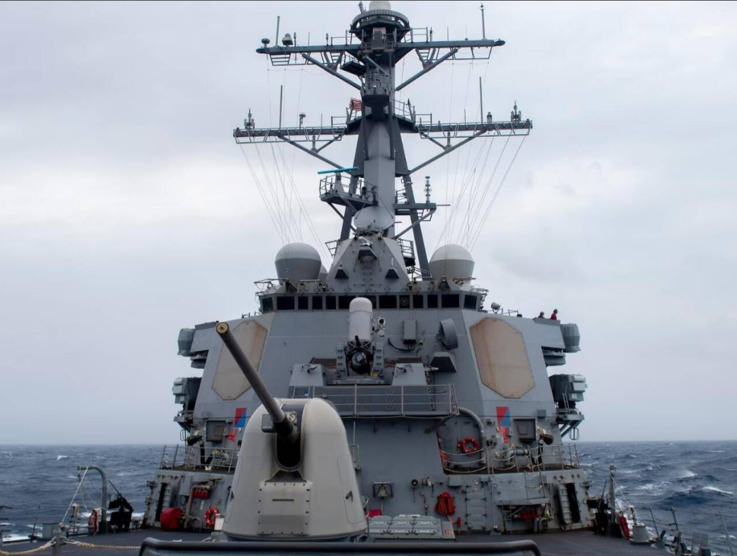 美国海军第七舰队发布声明称：“11月25日，霍珀号驱逐舰未违反国际法，在南海西沙