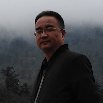 祝文智勇