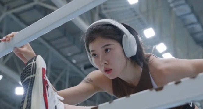 26岁的跨栏女神吴艳妮首次公开对外表示，计划跑到32岁，换句话说，她至少还会跑6