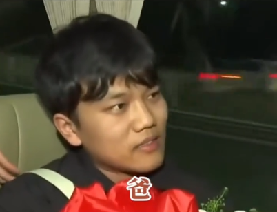 解清帅女友身份曝光，月薪3000当小学老师，被亿万富豪公公钟爱

河北富豪解克峰