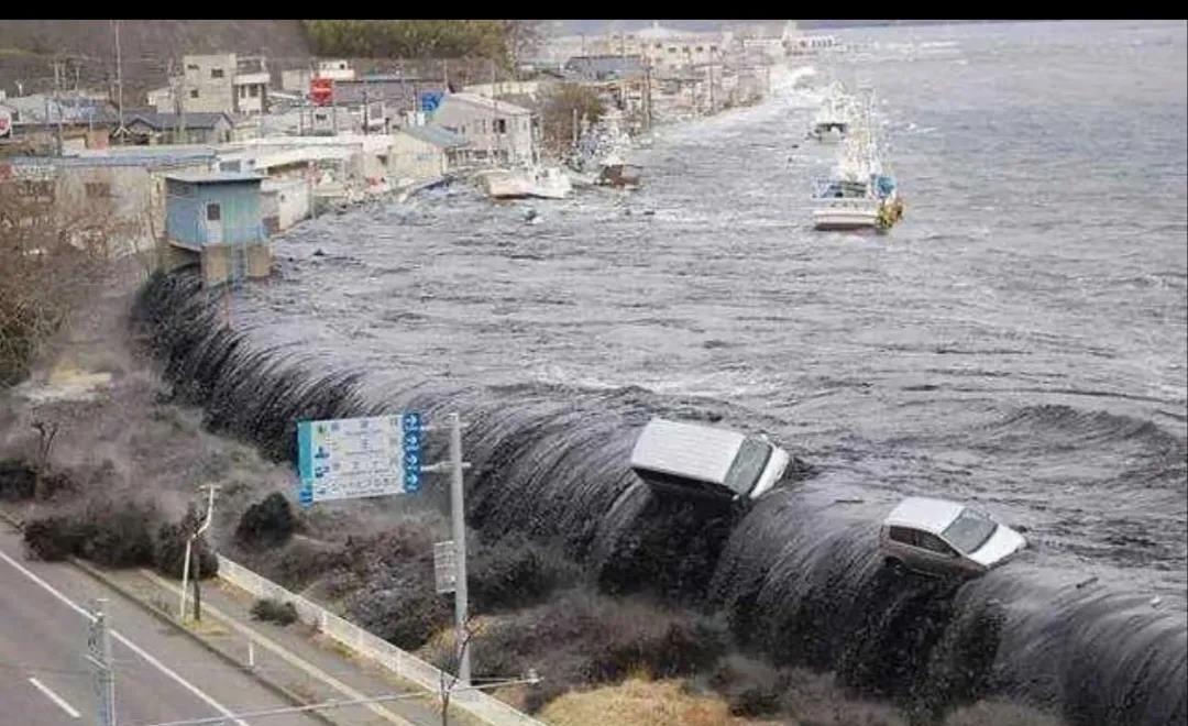 据俄罗斯媒体报道：日本的地震是人为的，借排放核污染水之际，在海底进行“三相弹”实