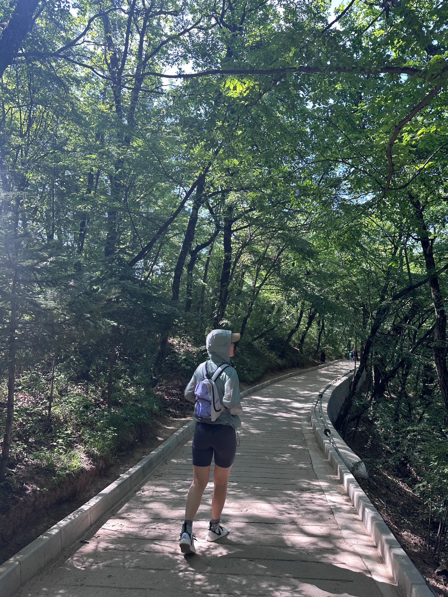 进来选|爬崆峒山抓十个路人帮我拍照