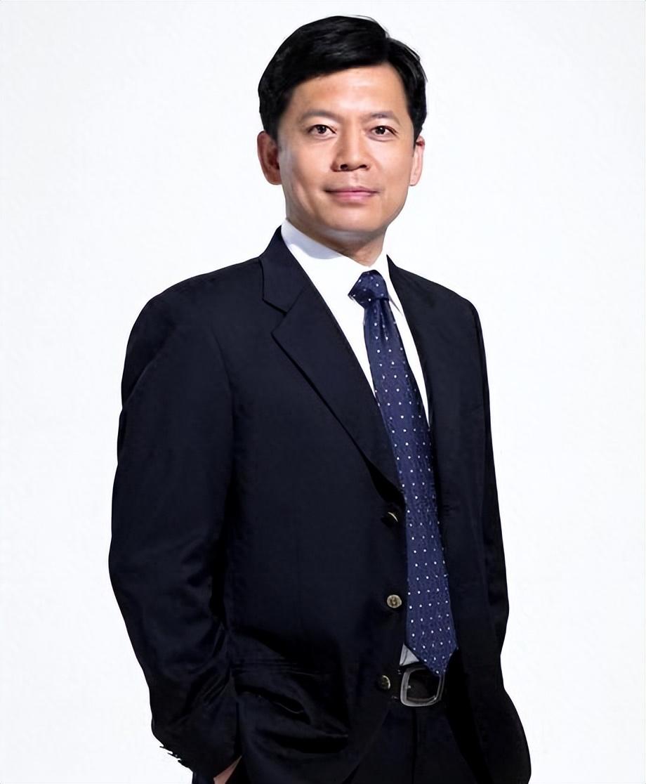 “赵政委”何政军的耿直人生, 和他生命中挚爱的一个女人