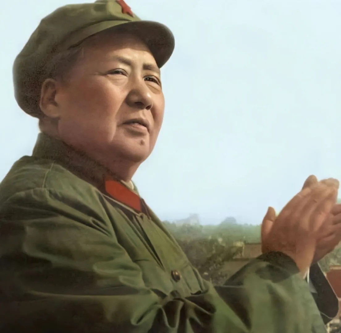 没有伟大人物出现的民族，是世界上最可怜的生物之群；有了伟大的人物，而不知拥护、爱