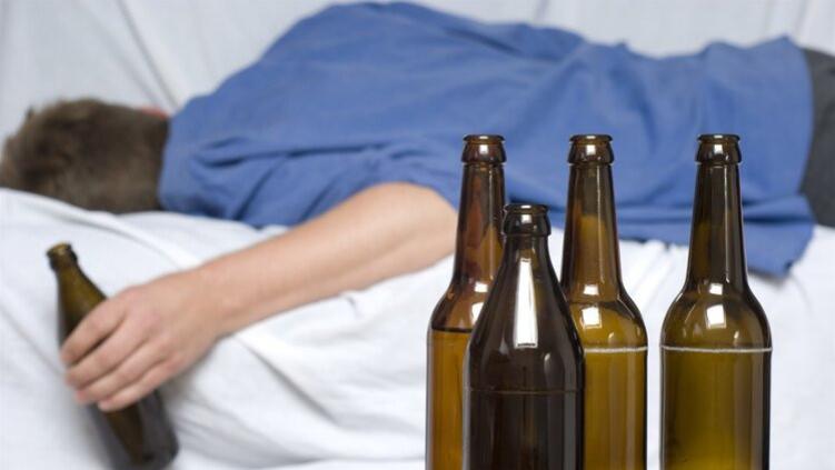 长期喝白酒可以延年益寿，预防肿瘤？喝白酒是好还是坏？真相来了