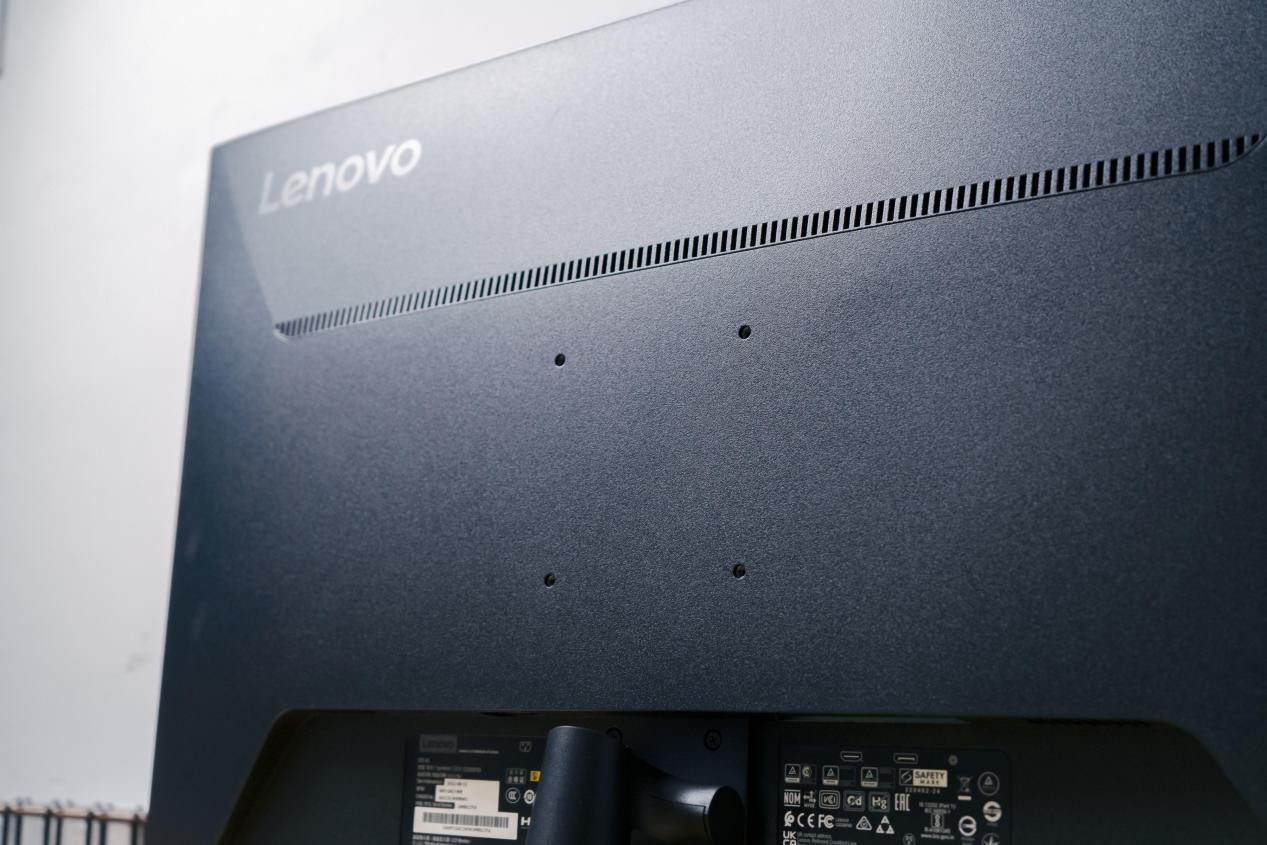 娱乐办公好伙伴,联想D32-40显示器