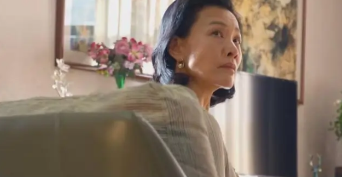 张艺谋的《安如磐石》尽管生不逢时，但却虽败犹荣，也值得一看