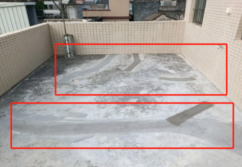 自建房的楼顶容易出现裂开和漏水的问题，这让人感到非常烦恼。

相比之下，以前的青