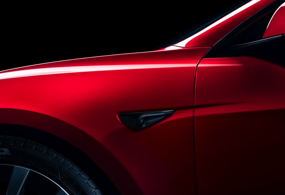 新款Model 3：起售价贵了2.8万，不卷了？