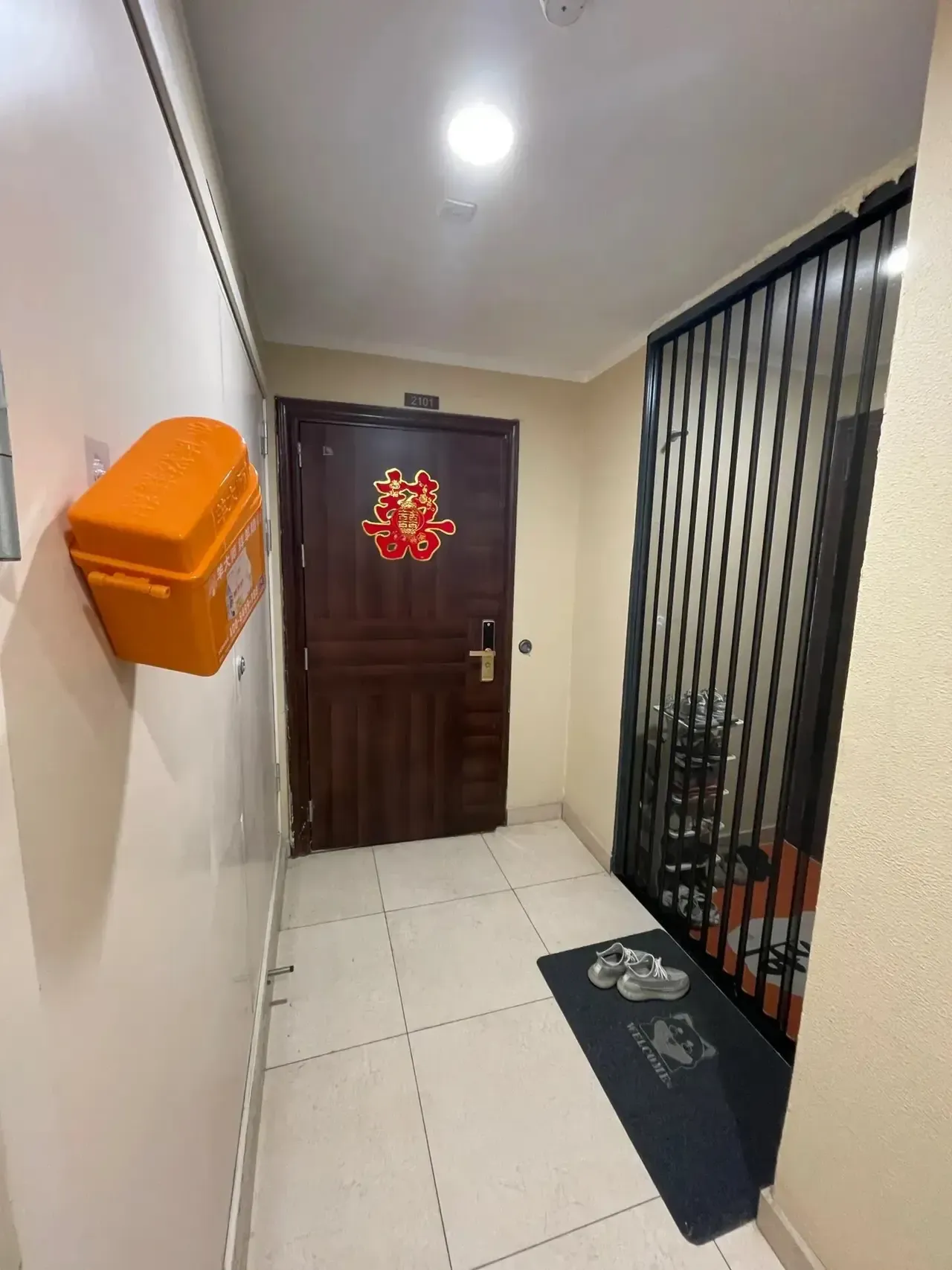 这样的邻居
是不是太过分了…


看了隔壁邻居家，我有些后悔选择了边户！隔壁邻居