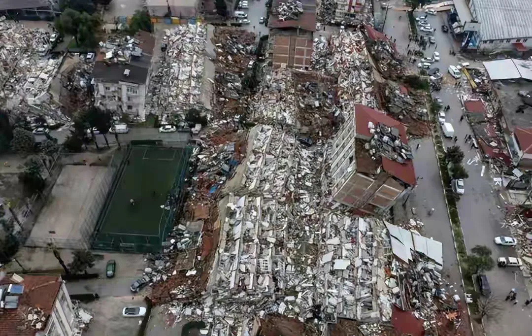 甘肃6级地震为何那么惨?没人敢说倒塌的房屋多数没有钢筋