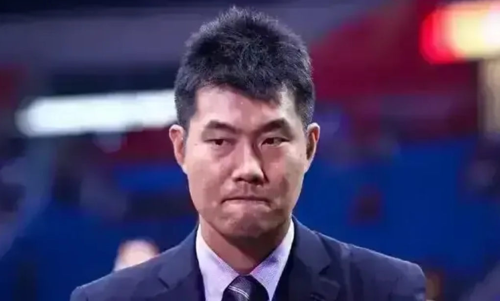 王仕鹏在一次接受采访时说道：我和朱（朱芳雨）刚进国家队的时候，老尤（尤纳斯）要给