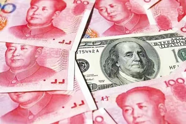 北大对菲律宾留学生提供47万奖学金，再次引发人们对中外教育差异的思考。国内大学对