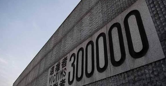 对于日本地震，某些人指责：不应该说报应，因为平民无辜的。问我怎么看，我只想发一段
