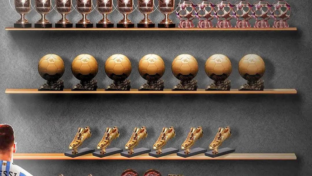 梅西奖杯架上的骄傲