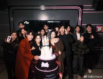 和好姐妹同一天过生日是一种什么样的体验 ​