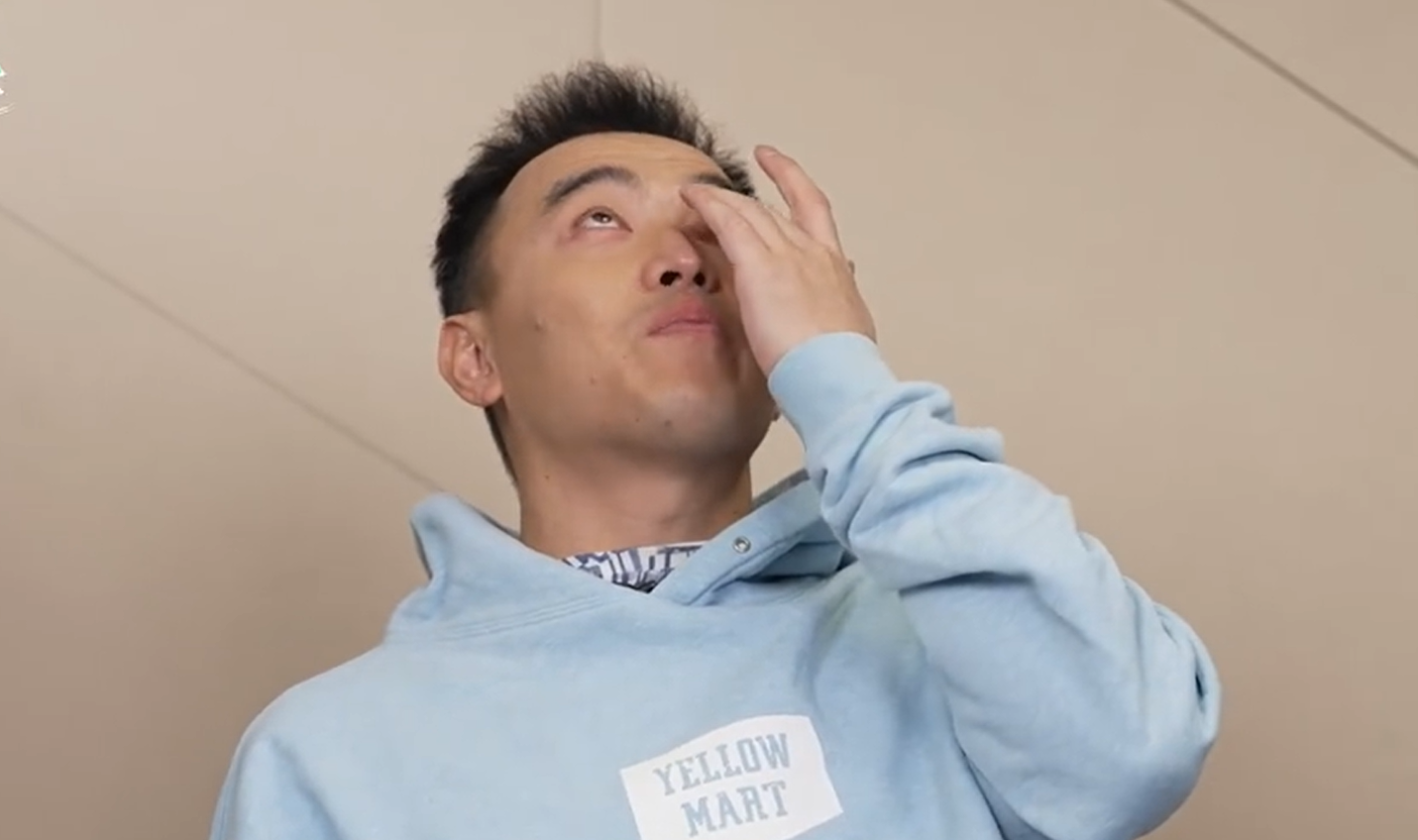 冯潇霆哭了！首谈亚洲杯巨大失误，导致里皮下课，直呼后悔

2019年的亚洲杯，当