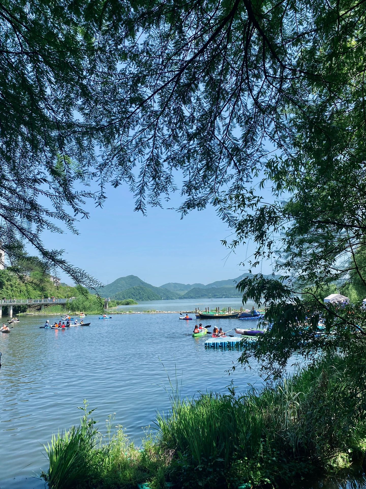 杭州周边一日游｜临安青山湖