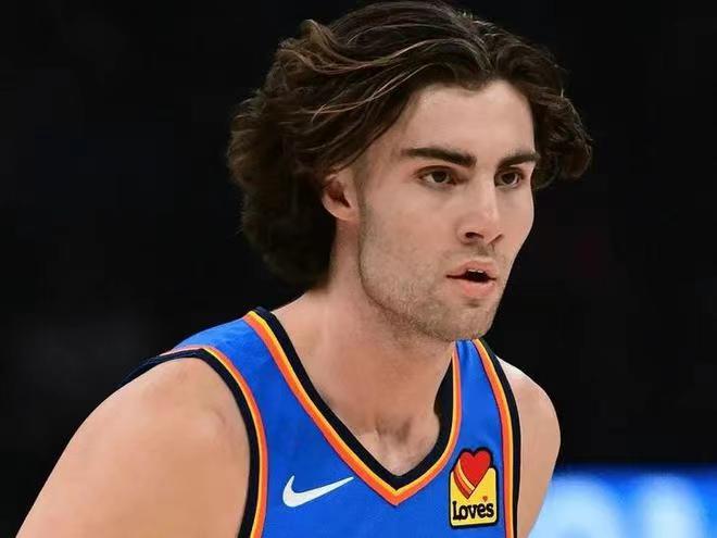 据著名记者Shams报道，虽然吉迪在场外遇到了一些事情，但现在并没有任何证据，所