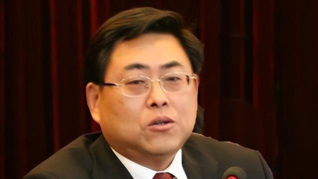 他是安徽副省长, 疯狂敛财841万, 找漂亮小姐, 睡美女老板, 获死缓