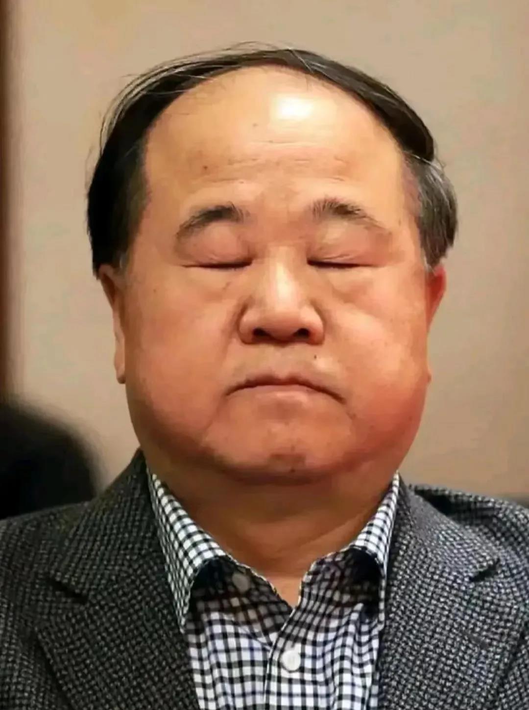 
莫言说：“装过屎的大肠有人吃，装过屎的碗洗干净了却没人用。洗脚水不能洗脸，游泳