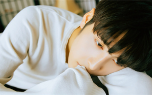 剧组旁撞见前任摊饼，欲拒还迎终复合