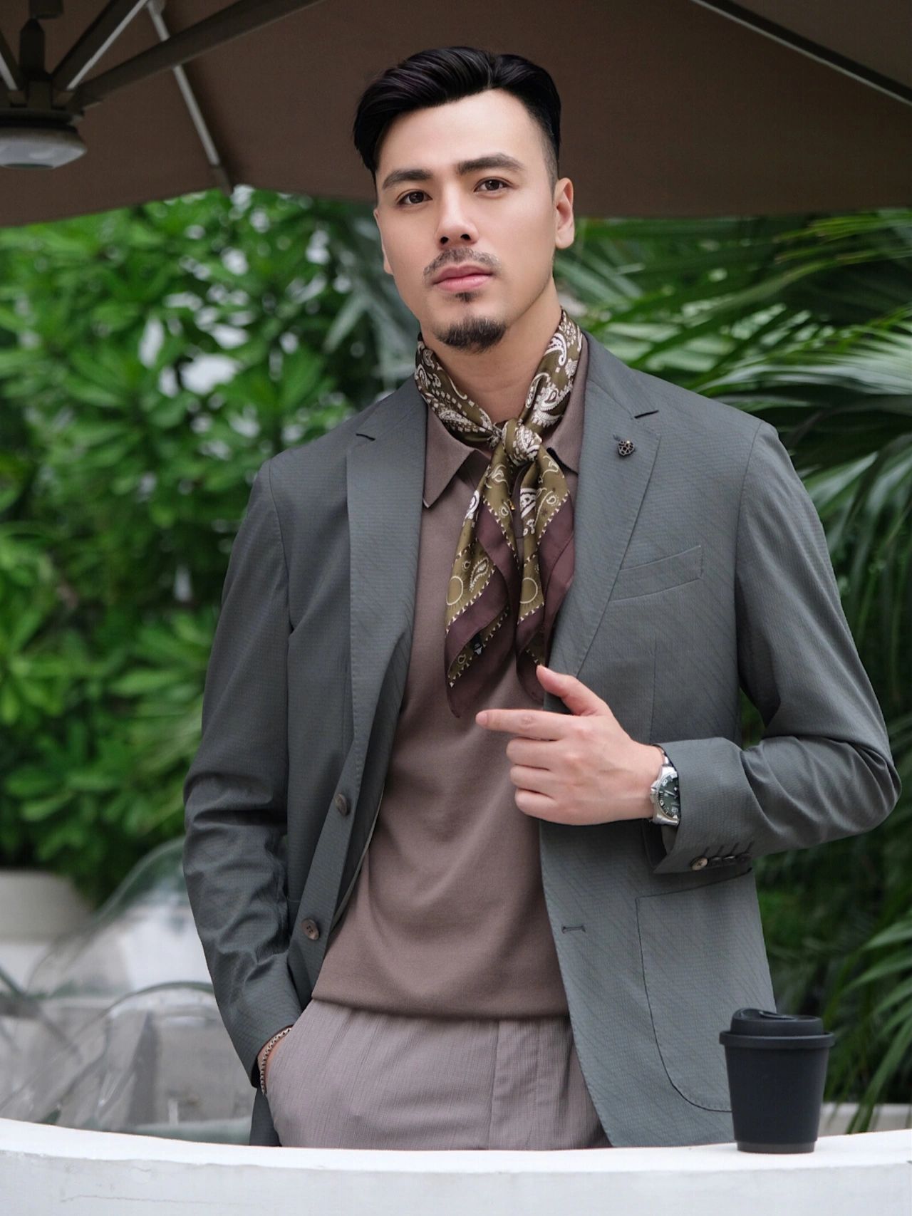 温柔绅士的春夏优雅西装穿搭