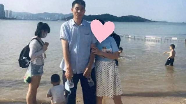 儿子溺亡16年后父亲跳河救人牺牲：女儿去缅怀“我爸爸是英雄”