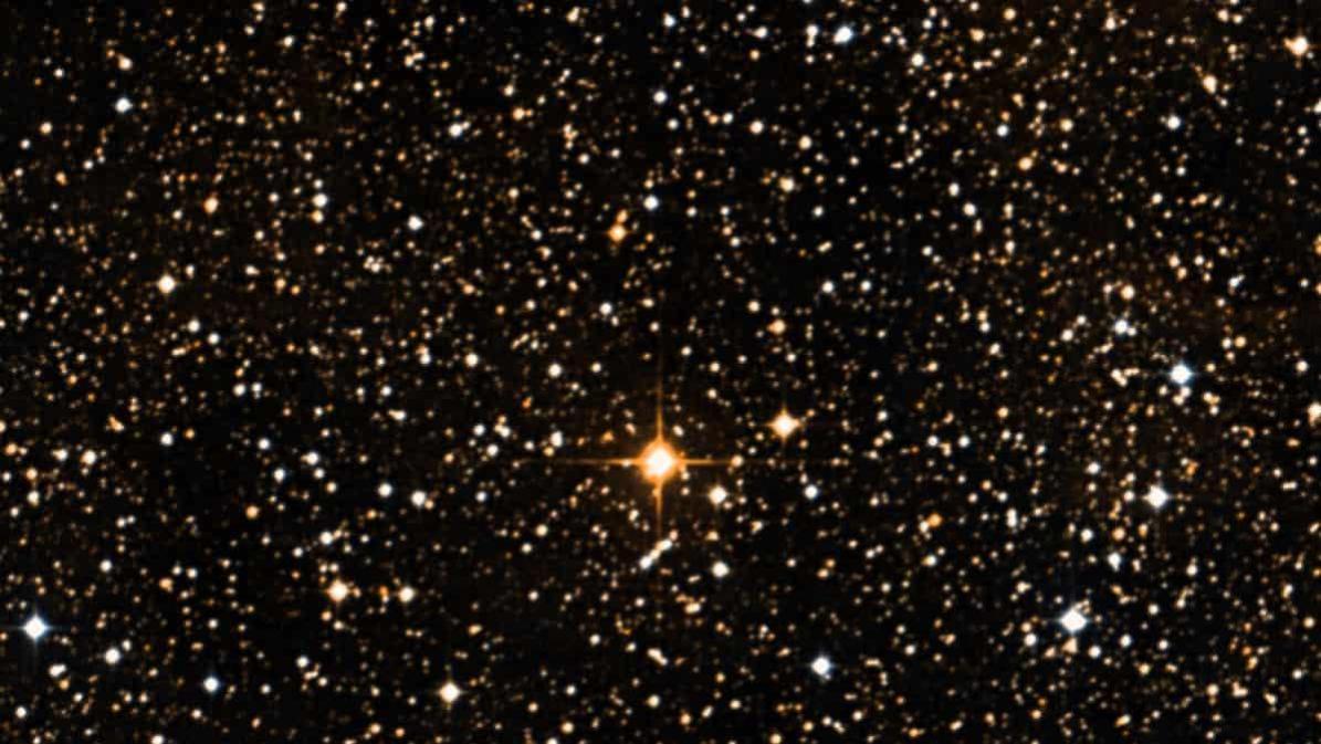 你知道吗，宇宙中最大的恒星并非太阳，而是比太阳大1700倍的它