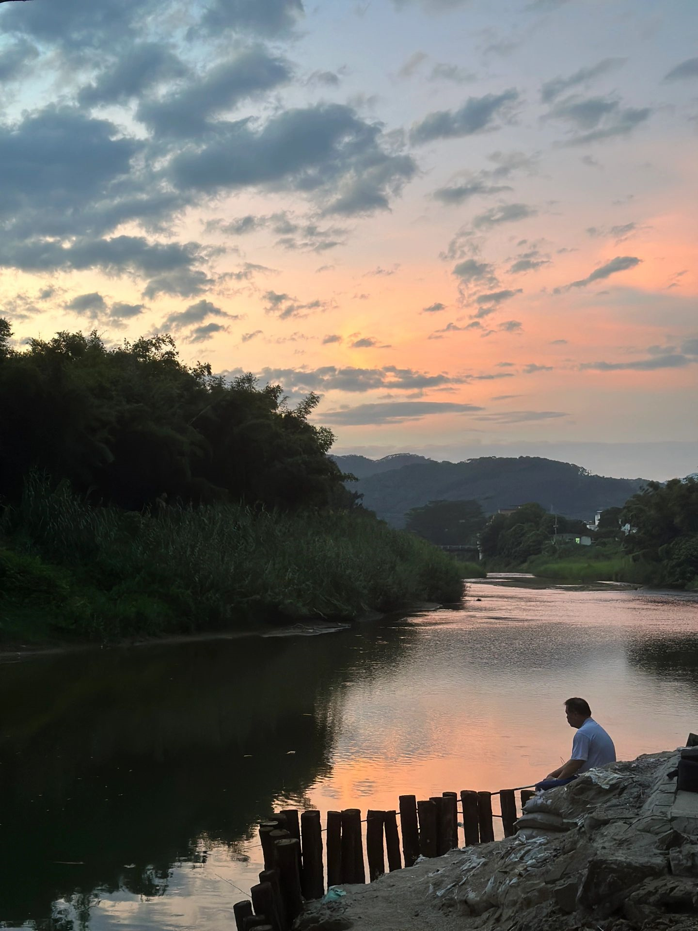 钓鱼玩水露营的无人秘境 增城派潭镇