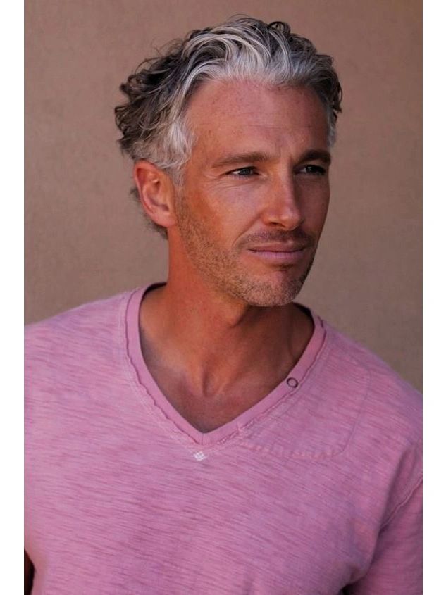 这款发型很适合大爷