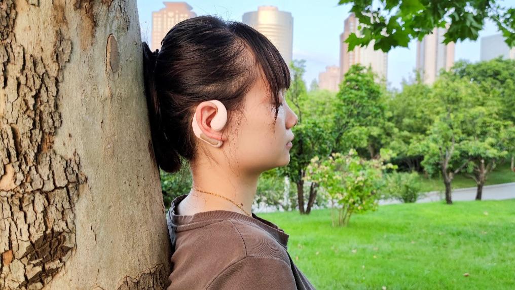 sanag塞那Z63 挂耳式蓝牙耳机：不入耳 更安全 更舒适