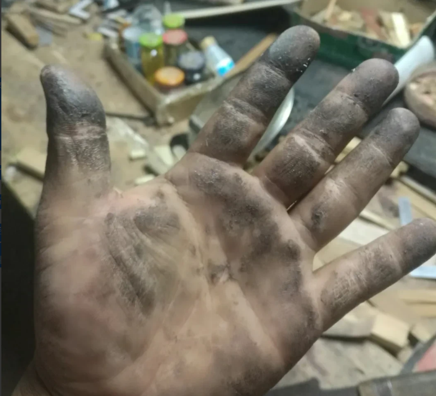 有人教了我一个非常赚钱的办法，而且过程简单，只用4步就能完成。
第一：买1000