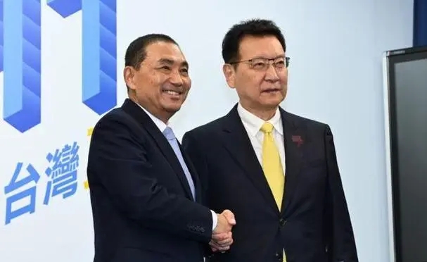 近期，台湾地区国民党候选人侯友谊的搭档赵少康就两岸问题发表看法，他喊话大陆，希望