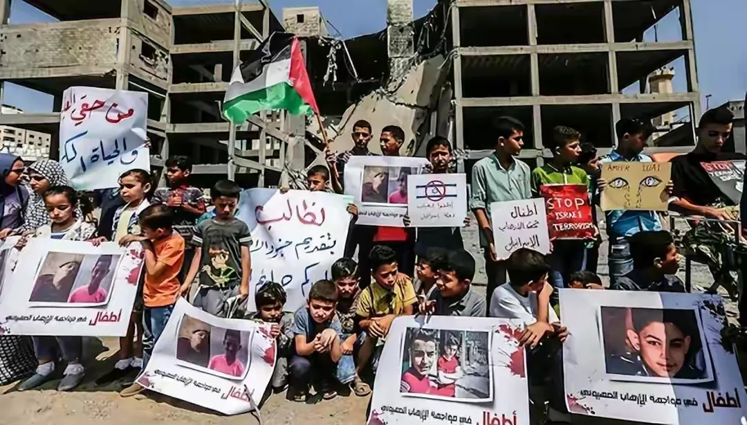 在当前充满紧张与战火的时刻，美国总统拜登及其高级顾问向以色列传达了警告，提醒在当