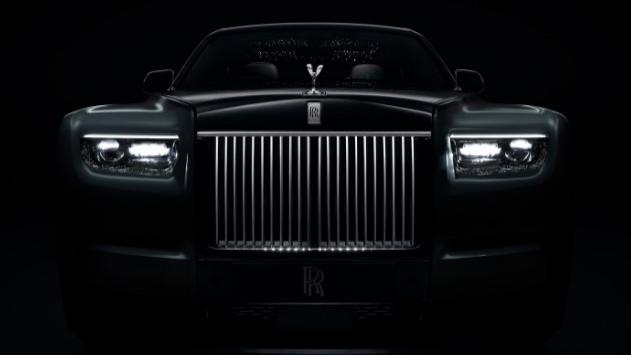 新款劳斯莱斯幻影，车内如凡尔赛宫殿般奢华